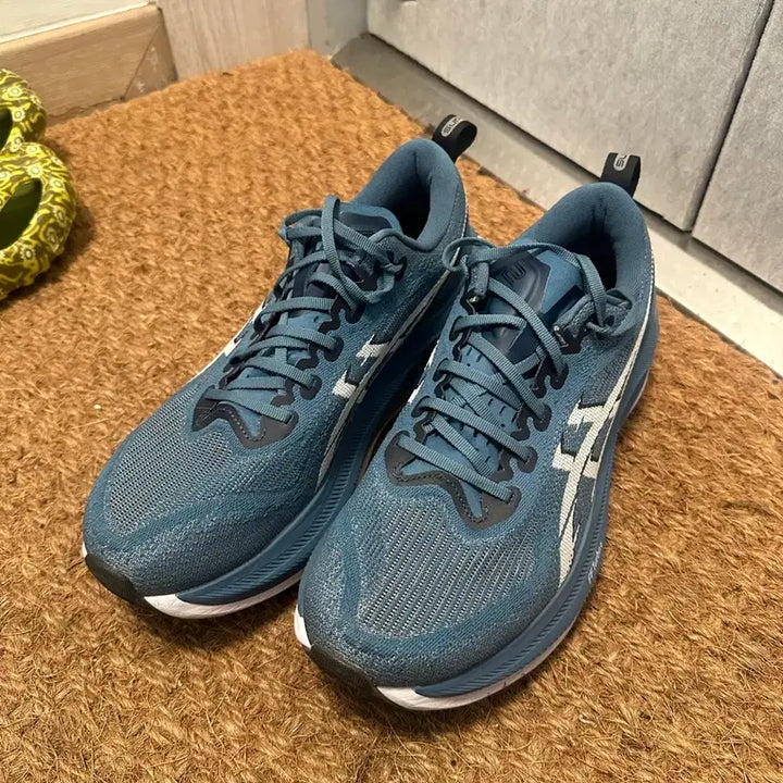 [BUNJANG] Asics Superblast 2 Running Shoes (280mm) / 아식스 슈퍼블라스트2 280