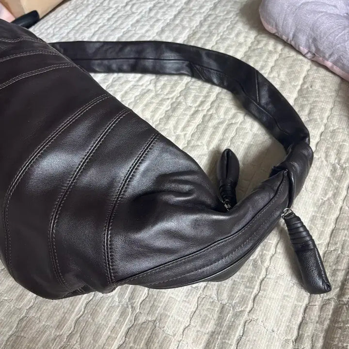 [BUNJANG] Croissant Bag Leather Brown / 크루아상백 커피색상 양가죽 판매합니다