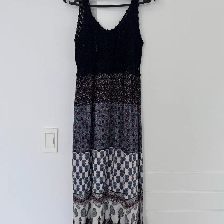 [BUNJANG] Thursday Island Crochet Maxi Dress / 써스데이아일랜드 크로셰 맥시 원피스