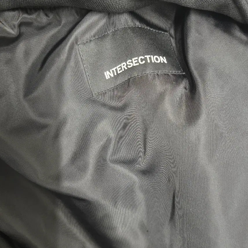 [BUNJANG] Intersection Detachable Hood MA-1 Bomber Jacket / 인터섹션 디테처블 후드 ma-1 점퍼 자켓 2사이즈