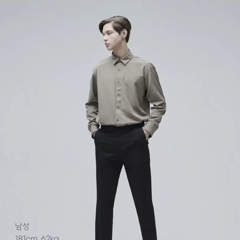 [SOLD OUT] 무신사 스탠다드 히든 밴딩 슬랙스 33