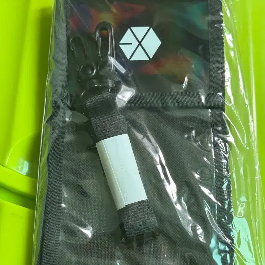 [BUNJANG] EXO Ticket Holder / 엑소 미개봉 티켓홀더(포카x)