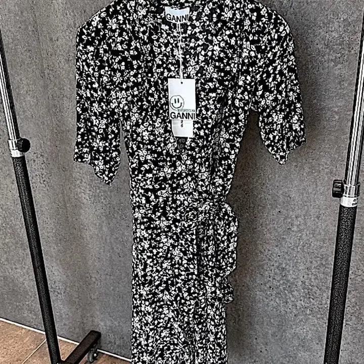 [BUNJANG] GANNI Print Crepe Wrap Dress / GANNI 가니 프린트 크레이프 랩 드레스 34