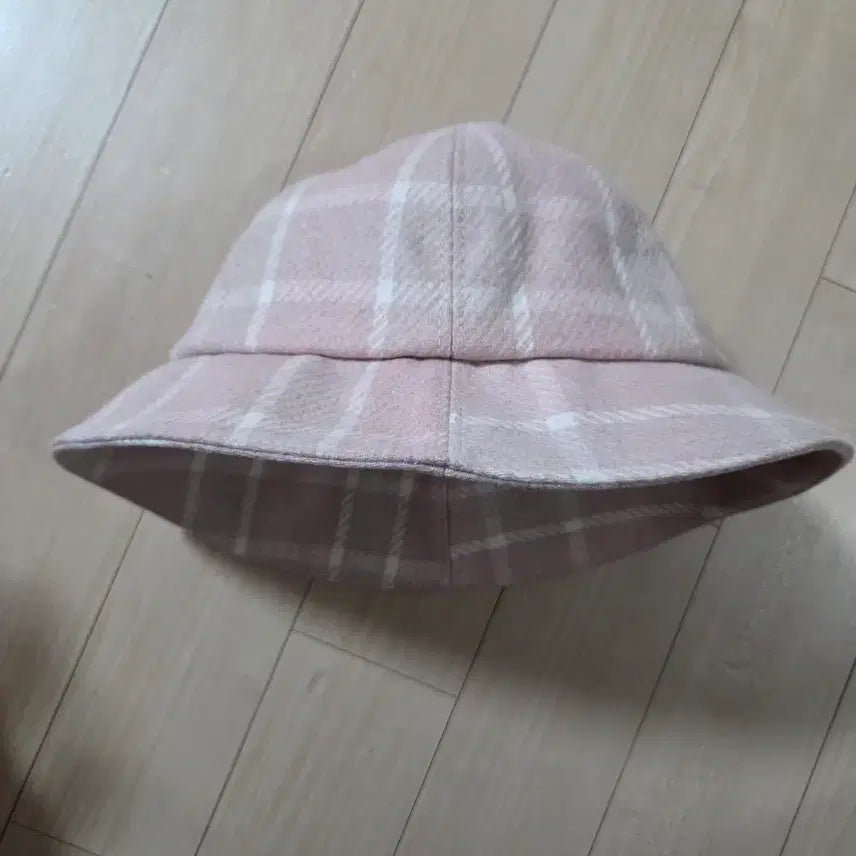 [BUNJANG] Helen Kaminski Limited Edition Bucket Hat / 헬렌카민스키 한정판 버킷햇