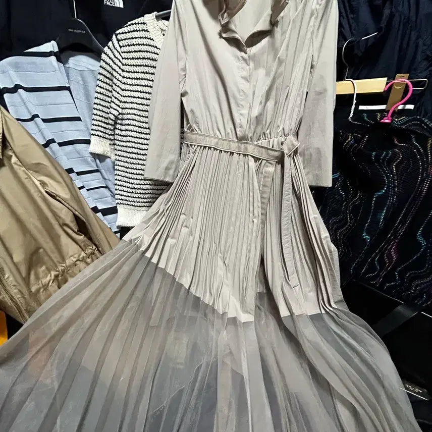 [BUNJANG] Mine by Handsome Pleated Long Dress / 한섬 마인 플리츠 롱 원피스 44,55