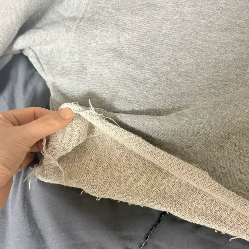 [BUNJANG] Hipnatic Cropped Sweatshirt / 히프나틱 자체제작 크롭 맨투맨