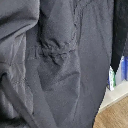 [BUNJANG] ISENBERG Black Short Sleeve Jacket Shirt Size 66 / ISENBERG 검정색 반팔 자켓 겸 셔츠 66사이즈