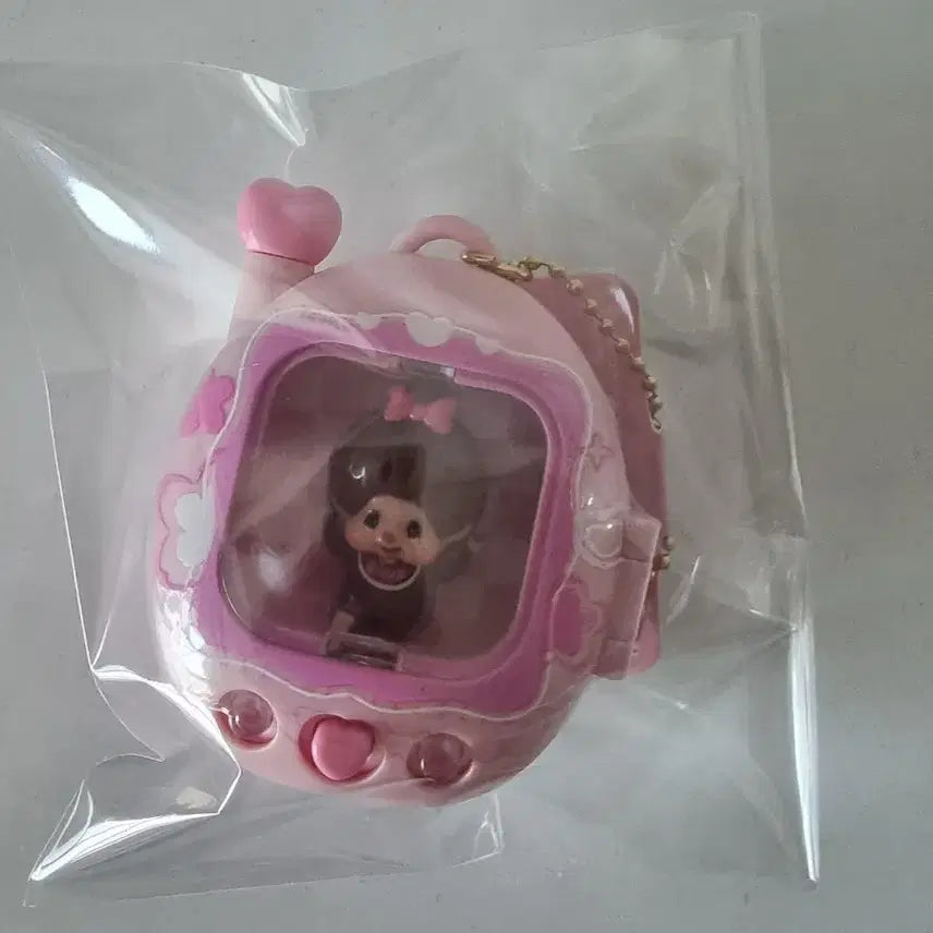 [BUNJANG] Monchhichi Tamagotchi Keyring (Sealed) / 몬치치 다마고치 키링 비닐 미개봉(정품)