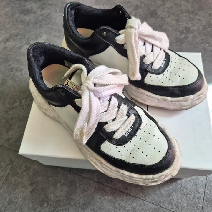[BUNJANG] Mihara Yasuhiro Wayne Sneakers (Size 43) / 미하라야스히로 웨인 43