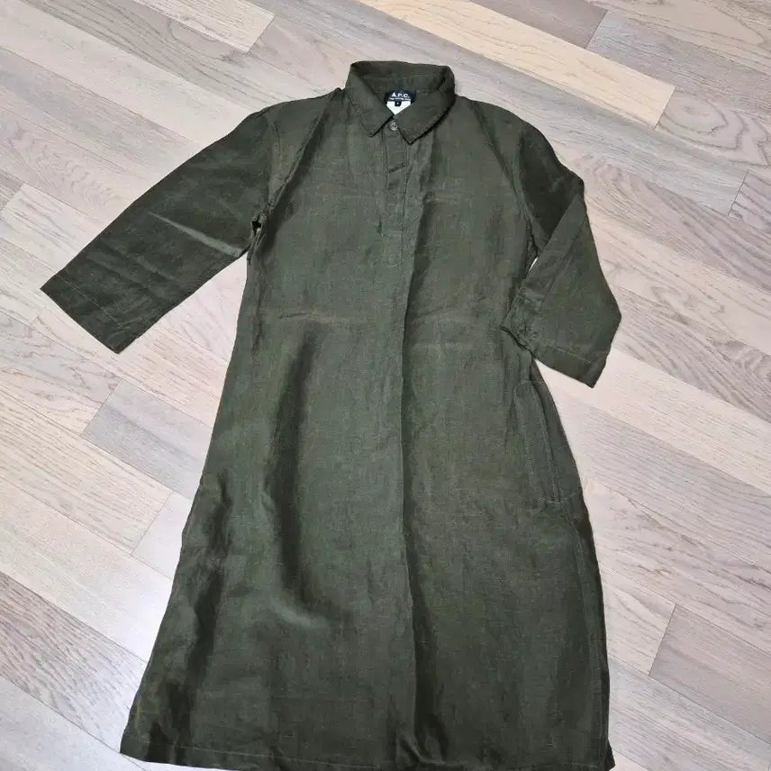 [BUNJANG] A.P.C. Khaki Linen Shirt Dress / A.P.C 아페쎄 카키 린넨 셔츠 원피스