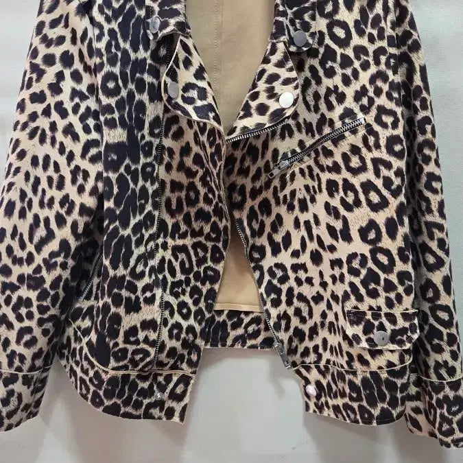[BUNJANG] S.F 패션 레오파드 라이더 자켓L / S.F 패션 레오파드 라이더 자켓L