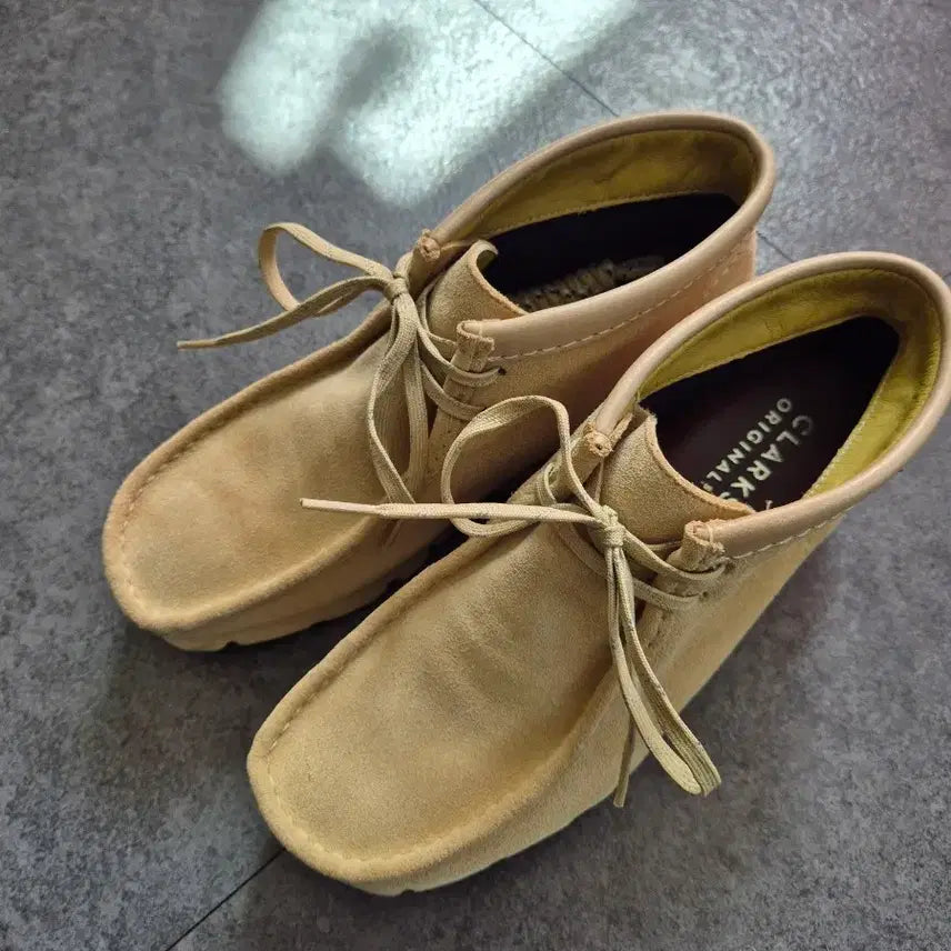 [BUNJANG] Clarks Wallabee Gore-Tex Boots UK 7.5 / 클락스 왈리비 고어텍스 부츠 uk7.5