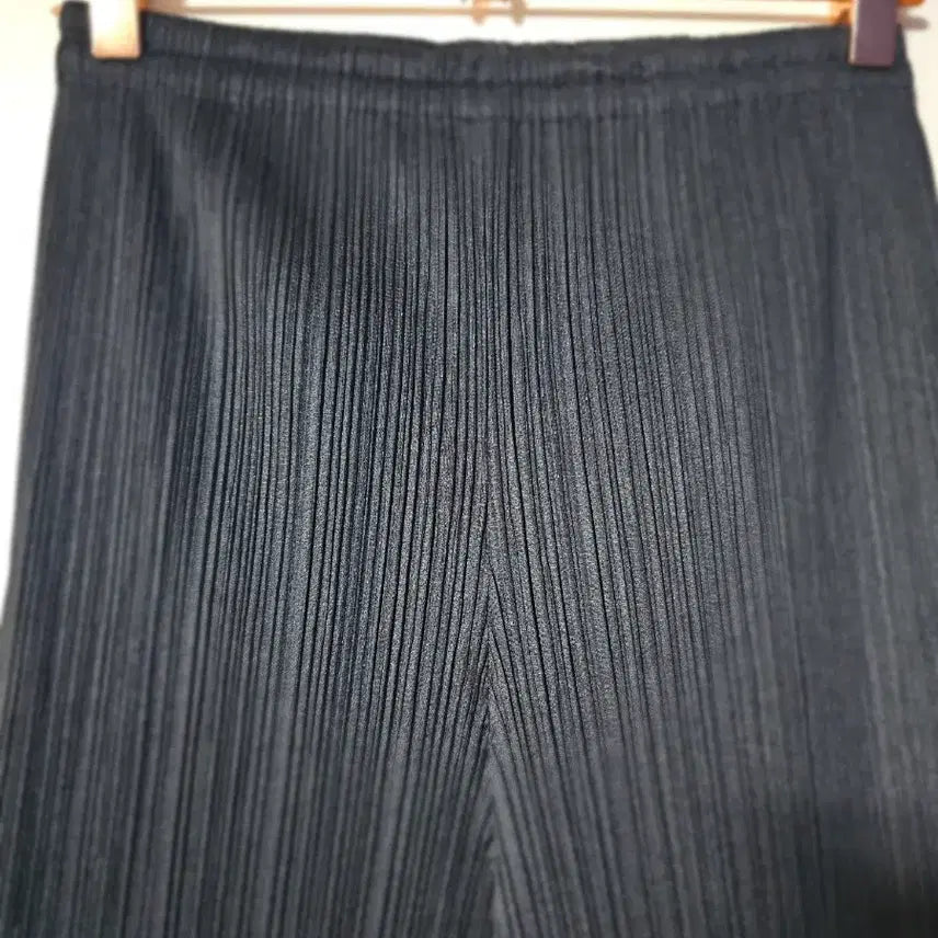 [SOLD OUT] 플리츠플리즈 블랙 팬츠 4