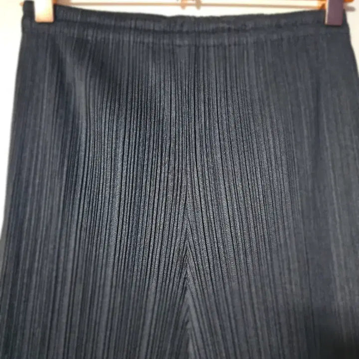 [SOLD OUT] 플리츠플리즈 블랙 팬츠 4