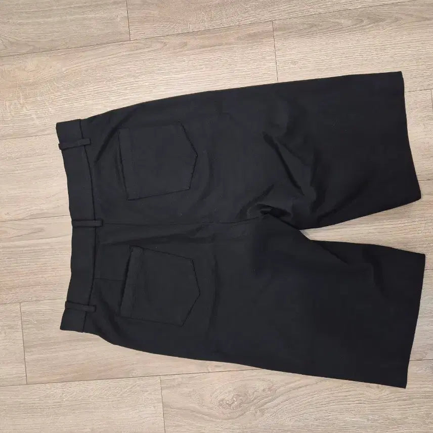 [SOLD OUT] 유메르 바이커 버뮤다팬츠 실착1회