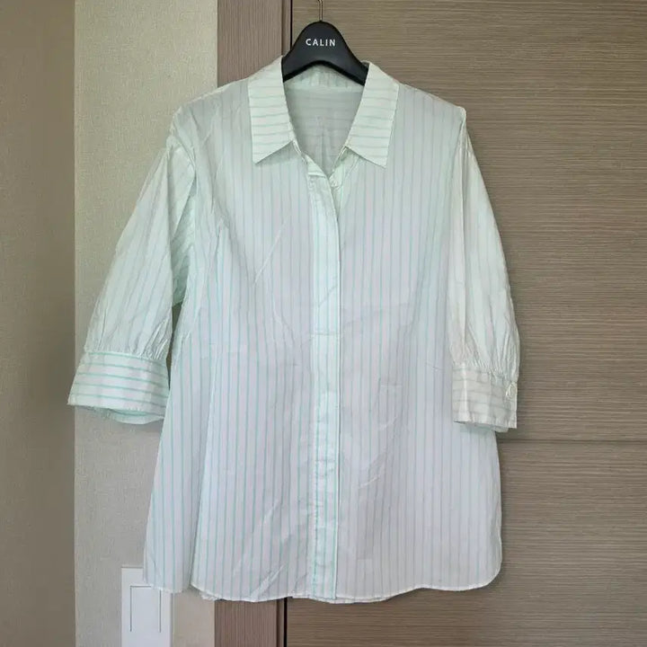 [BUNJANG] Mint Stripe Loose Fit Shirt Size 95 / 민트 스트라이프 셔츠 95사이즈