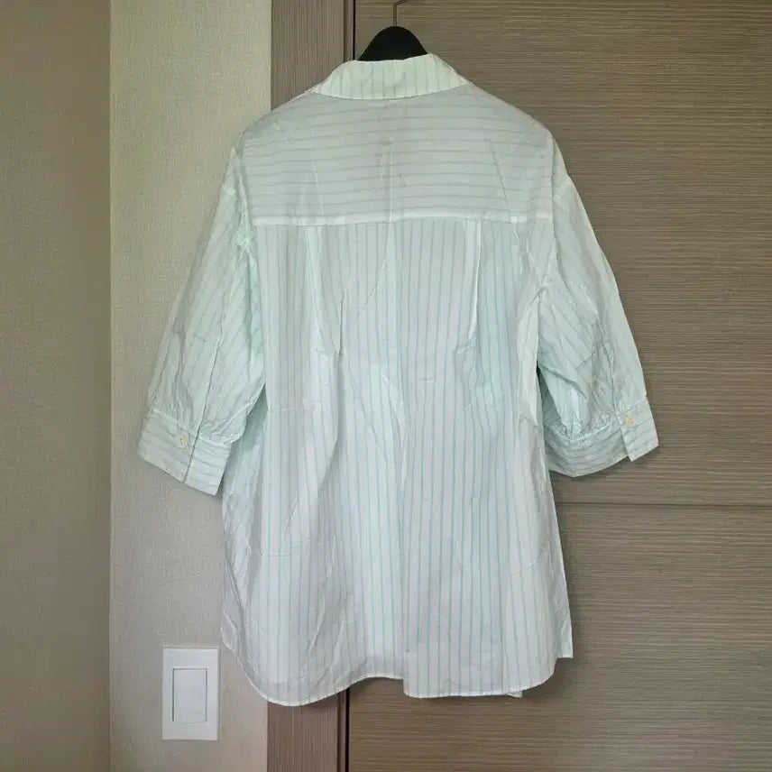 [BUNJANG] Mint Stripe Loose Fit Shirt Size 95 / 민트 스트라이프 셔츠 95사이즈