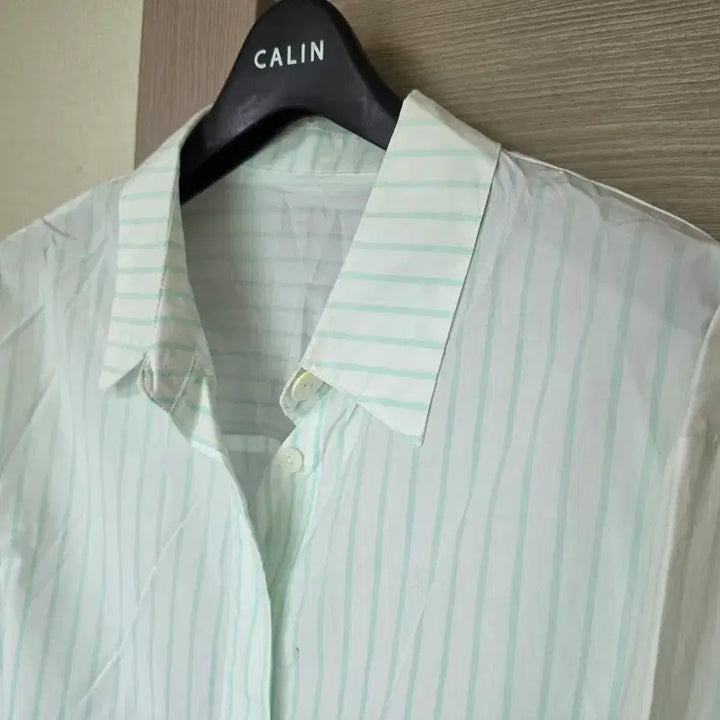 [BUNJANG] Mint Stripe Loose Fit Shirt Size 95 / 민트 스트라이프 셔츠 95사이즈