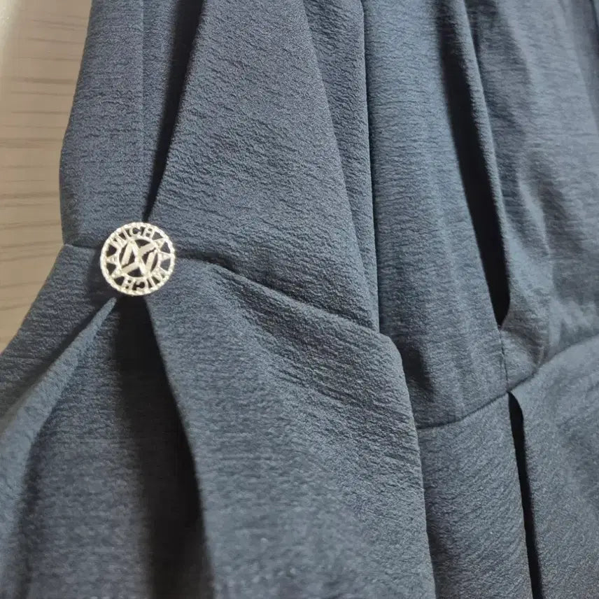 [BUNJANG] MICHAA Studio Italian Peplum Dress / 미샤(MICHAA)] 미샤 스튜디오 이태리 페플럼 원피스