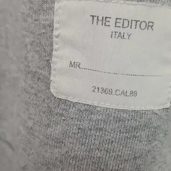 [BUNJANG] THE EDITOR Starry Embroidery Sweatshirt / THE EDITOR 더에디터 별자수맨투맨