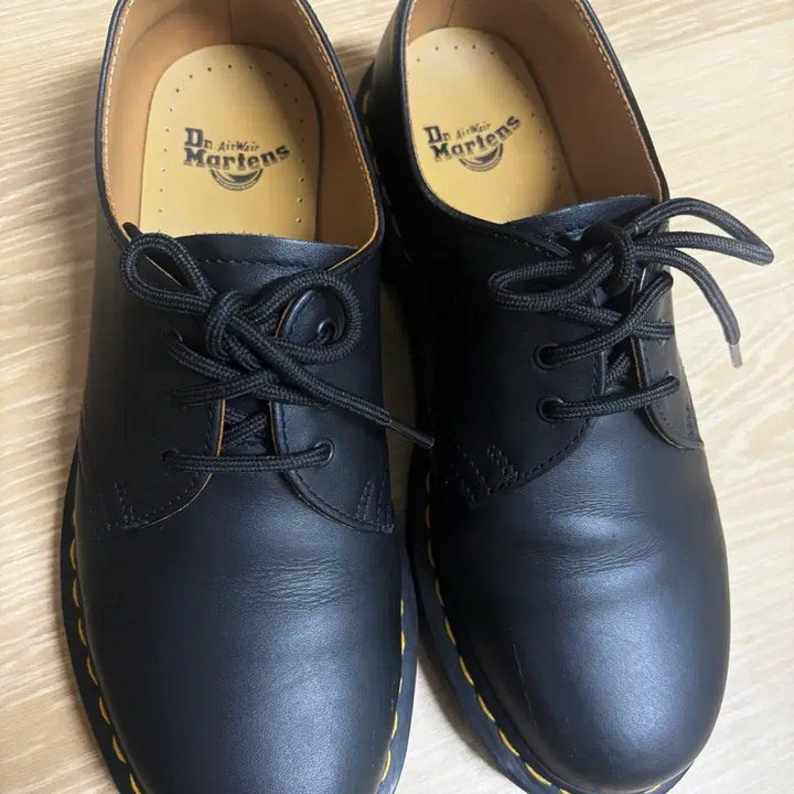 [SOLD OUT] 새 상품 급 )닥터마틴 1461 블랙 나파 가죽 로퍼 250