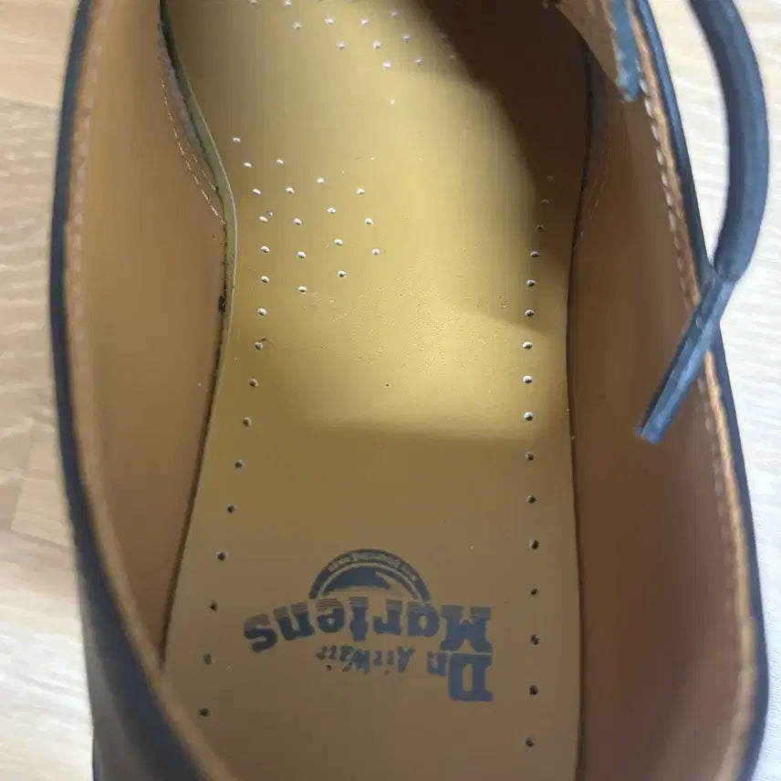 [SOLD OUT] 새 상품 급 )닥터마틴 1461 블랙 나파 가죽 로퍼 250