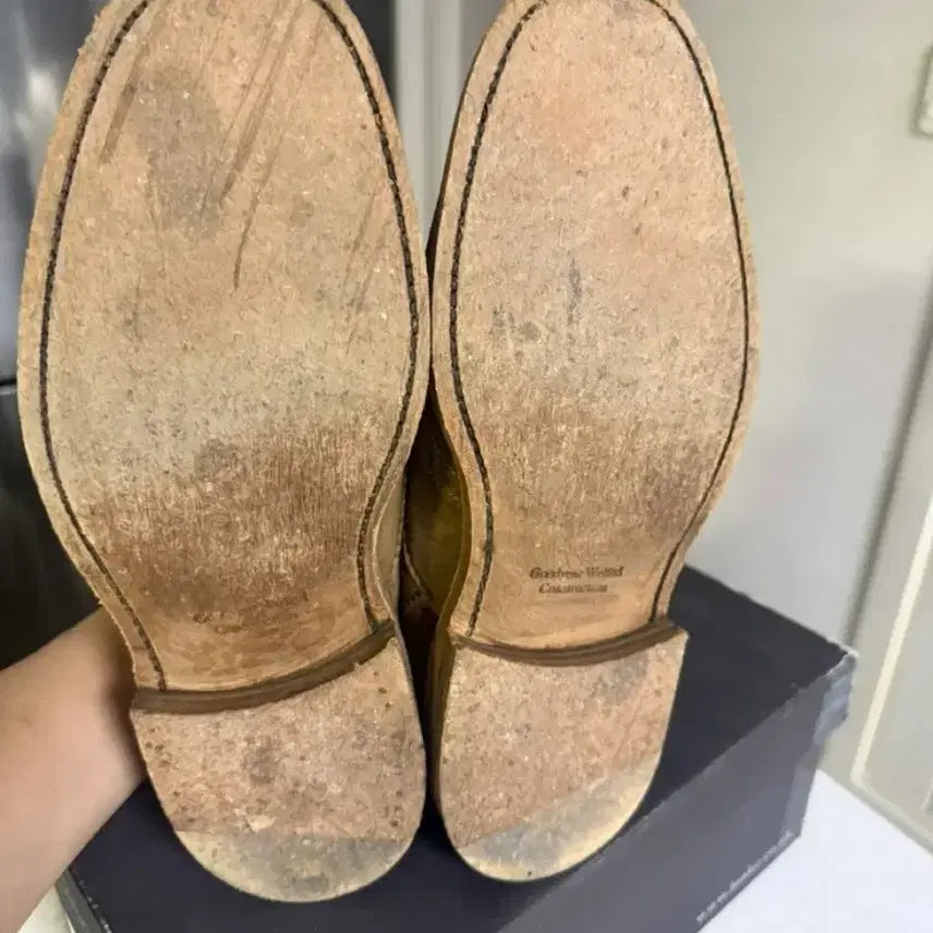 [BUNJANG] Loake 로크 스웨이드 윙팁 더비 / Loake 로크 스웨이드 윙팁 더비