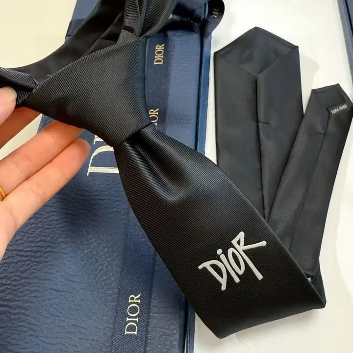 [BUNJANG] Dior Logo Letter Men&