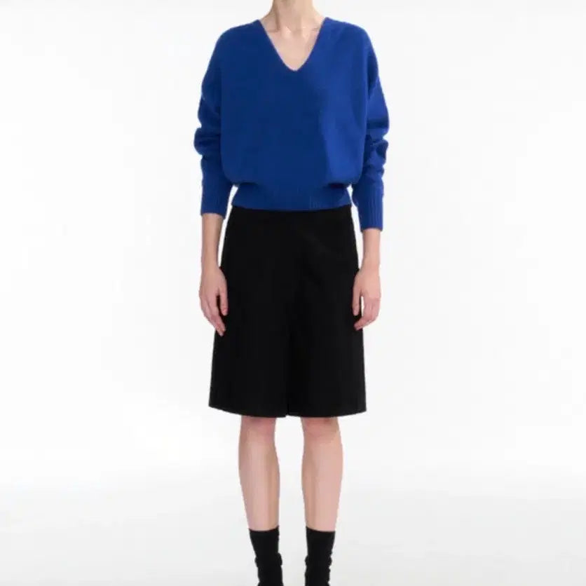 [BUNJANG] Nothing Written Erin V-neck Knit Royal Blue / 낫띵리튼 에린브이넥니트 로얄블루