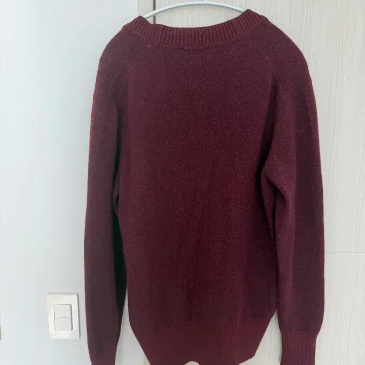 [BUNJANG] Maison Kitsune Fox Patch Burgundy Cardigan / 메종키츠네 가디건