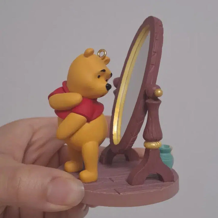 [BUNJANG] Hallmark Winnie the Pooh Figure / 푸우 피규어 홀마크