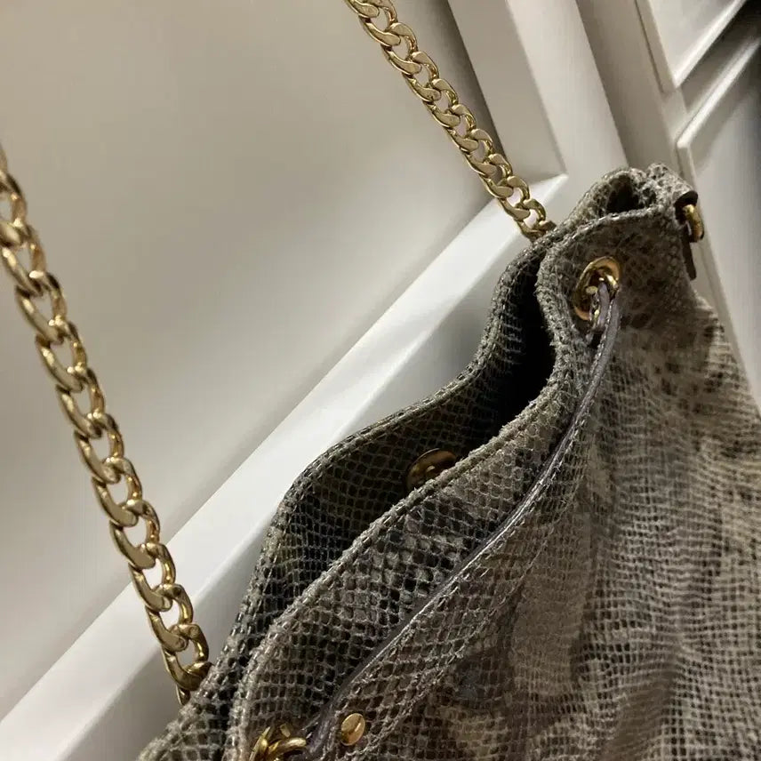 [SOLD OUT] 마이클코어스 가방 파이톤 숄더백 체인백