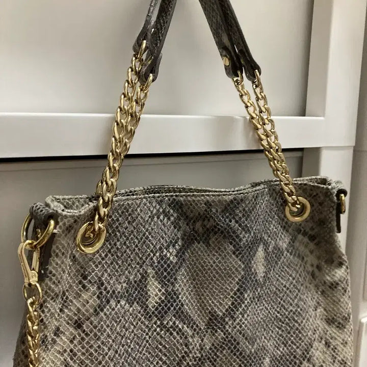 [SOLD OUT] 마이클코어스 가방 파이톤 숄더백 체인백