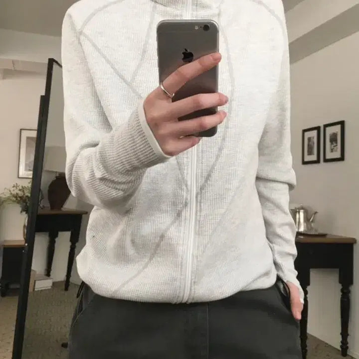[BUNJANG] Rednap Waffle Hood Zip-Up White Melange / 레드네이프 와플 후드집업 화이트멜란지