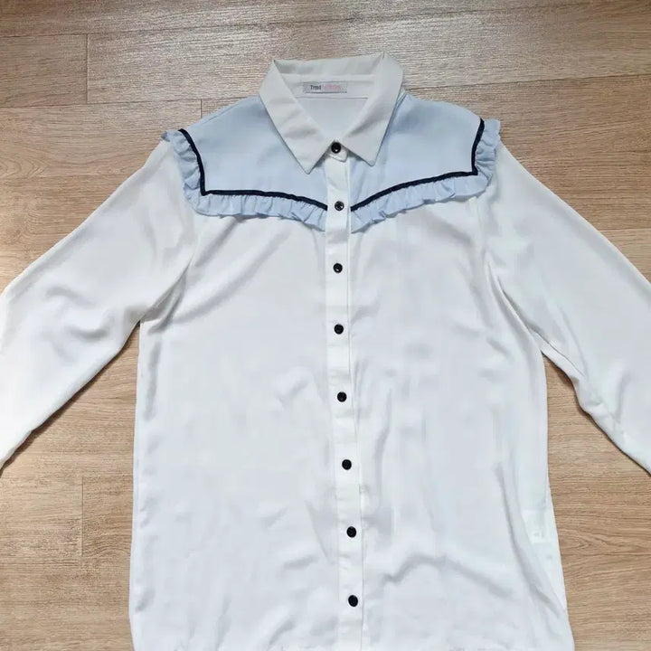 [BUNJANG] Bundle Set: 2 White Long-Sleeve Blouses / (새상품)흰색 긴팔 블라우스 2개 일괄판매