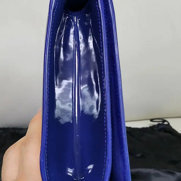 [SOLD OUT] 입생로랑 벨드쥬르 페이던트 클러치 정품
