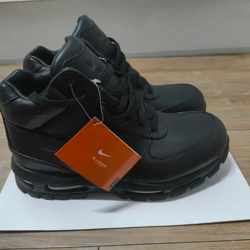 [BUNJANG] Nike Goadome 270 Sneakers / 나이키 고아돔 270 세재품