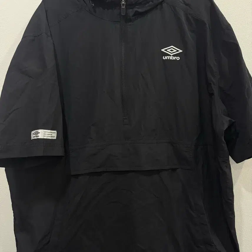 [SOLD OUT] 엄브로 블랙 아노락 바람막이