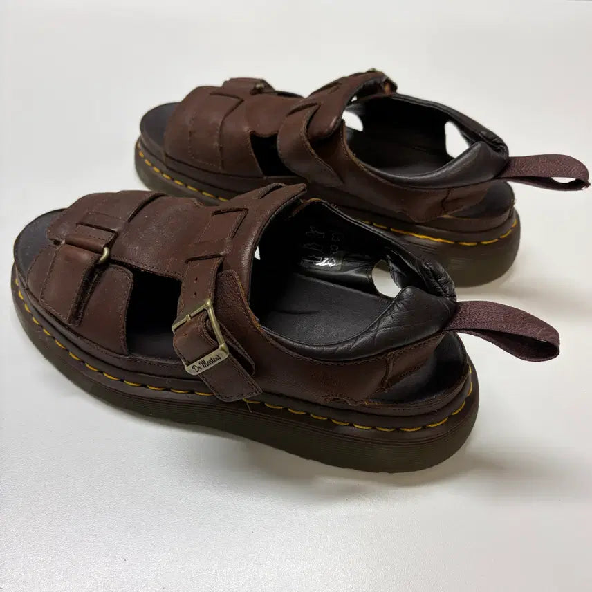 [BUNJANG] Dr. Martens Hayden Sandals Brown UK7 (260mm) / 닥터마틴 헤이든 샌들 브라운 UK7 (260mm)