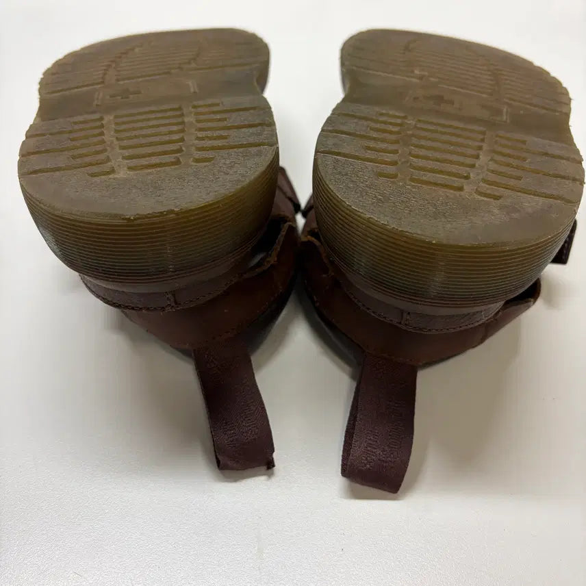 [BUNJANG] Dr. Martens Hayden Sandals Brown UK7 (260mm) / 닥터마틴 헤이든 샌들 브라운 UK7 (260mm)