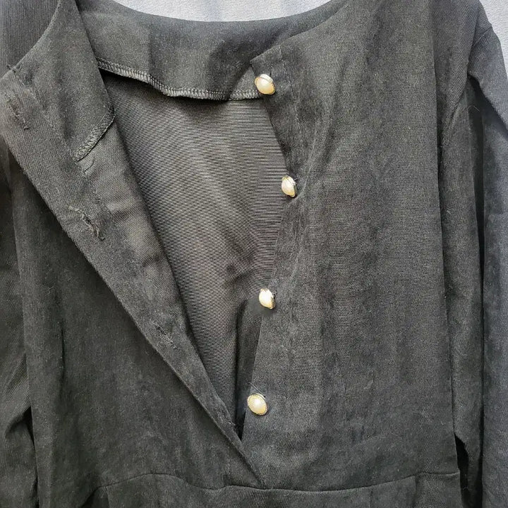 [BUNJANG] Pearl Button Black Long Dress / 진주 버튼 블랙 롱 원피스