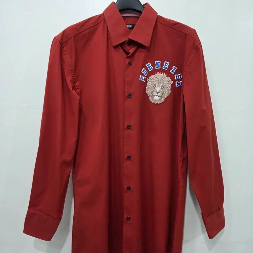 [BUNJANG] Hugo Boss Lion Embroidery Shirt (M) / 휴고보스 라이언 자수 셔츠(M)