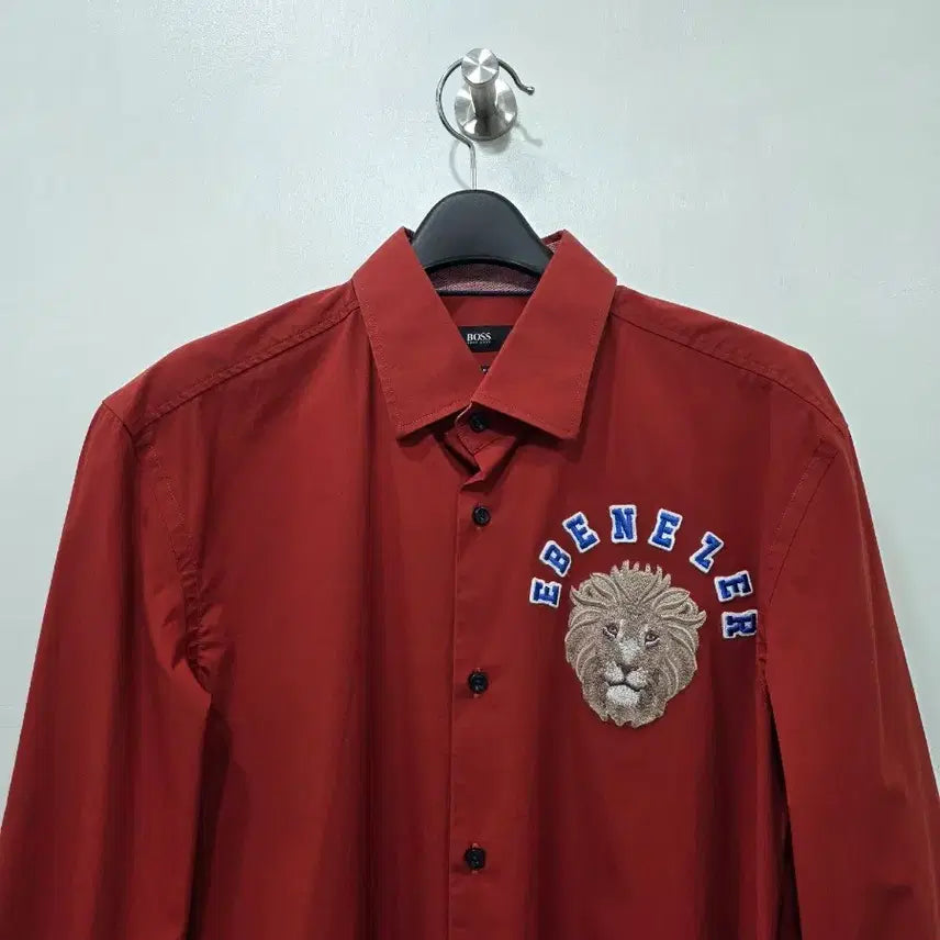 [BUNJANG] Hugo Boss Lion Embroidery Shirt (M) / 휴고보스 라이언 자수 셔츠(M)