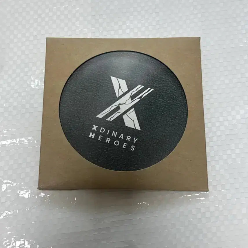 [BUNJANG] Xdinary Heroes Coaster Official Reverse Support / 엑디즈 엑스디너리히어로즈 코스터 공방 역조공 미개봉