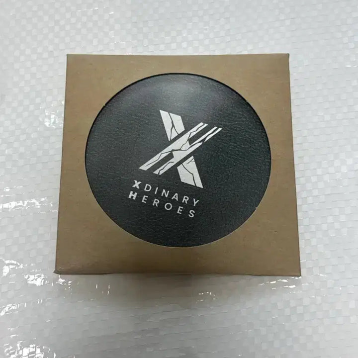 [BUNJANG] Xdinary Heroes Coaster Official Reverse Support / 엑디즈 엑스디너리히어로즈 코스터 공방 역조공 미개봉