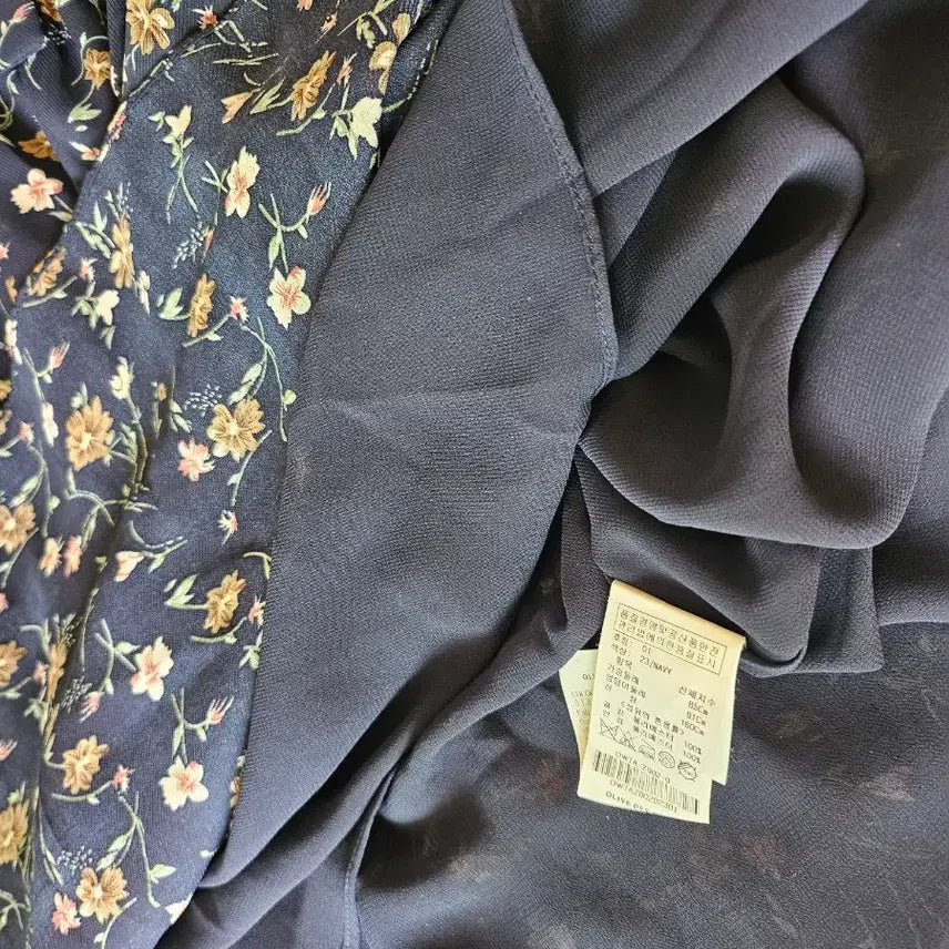 [BUNJANG] Olive Des Olive Floral Print Bundle Set / 올리브데올리브 꽃무늬  원피스&amp;ID잔꽃무니 롱원피스 일괄