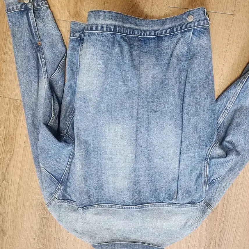 [BUNJANG] Outstanding Type 2 Selvedge Denim Jacket / m105 아웃스탠딩 type2 셀비지 데님자켓