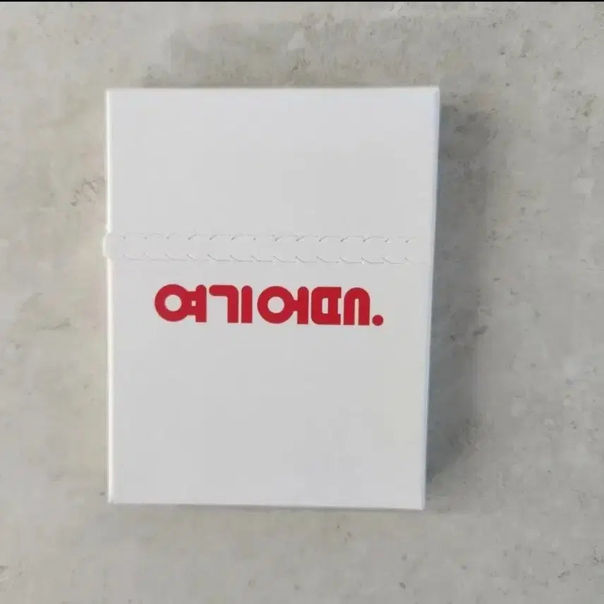[BUNJANG] G-DRAGON Here We Go Limited Edition B Type POB Photocard / mama여기어때 G-DRAGON 지드래곤 포토카드 여권사진 b타입 미개봉