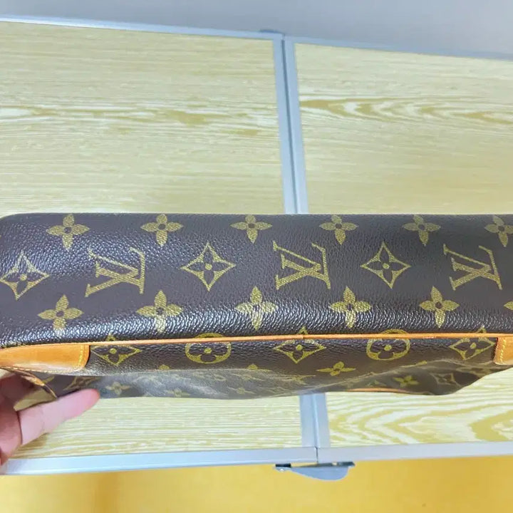 [BUNJANG] Louis Vuitton Monogram Pouch &amp; Clutch / 정품 루이비통모노그램가방