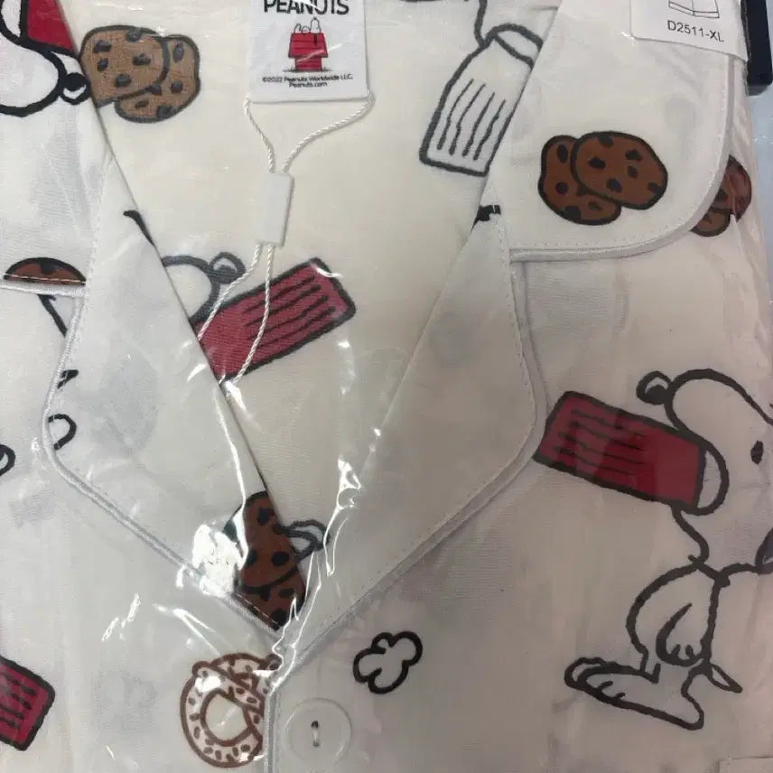 [BUNJANG] Snoopy White Pajamas XL / 스누피 화이트 파자마 XL
